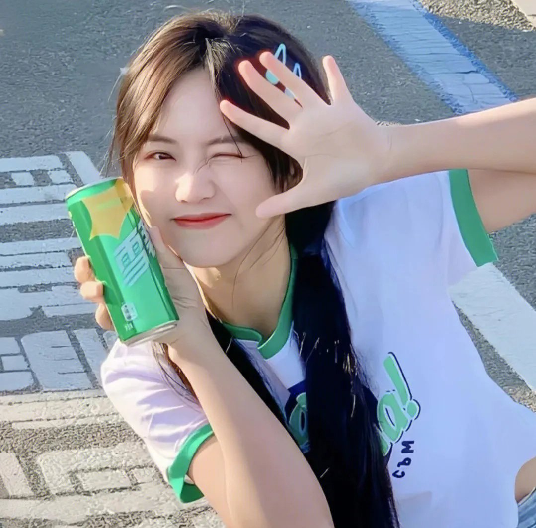 盛总别追了，她是你夫人